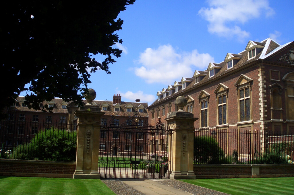 Calling All At Catz A Warm Welcome To St Catharine s College Cambridge