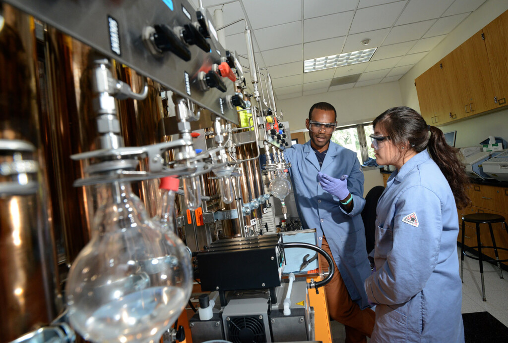 Chemistry Department Pomona College In Claremont California Pomona 