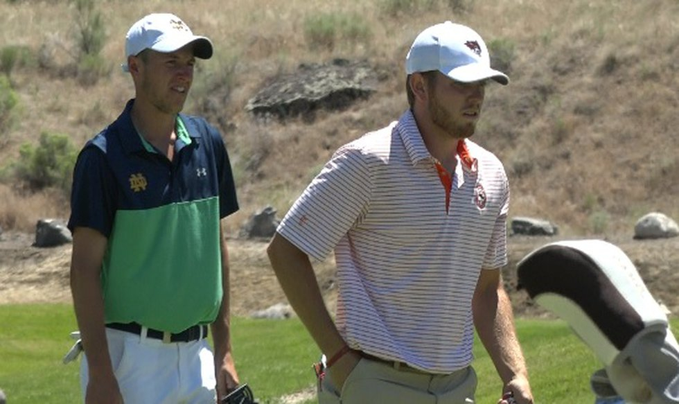 Dean Wins Amateur Golf Championship After Leading Since Day One