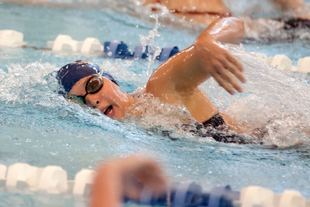 Women s Swimming Diving Takes On Wesleyan News Hamilton College